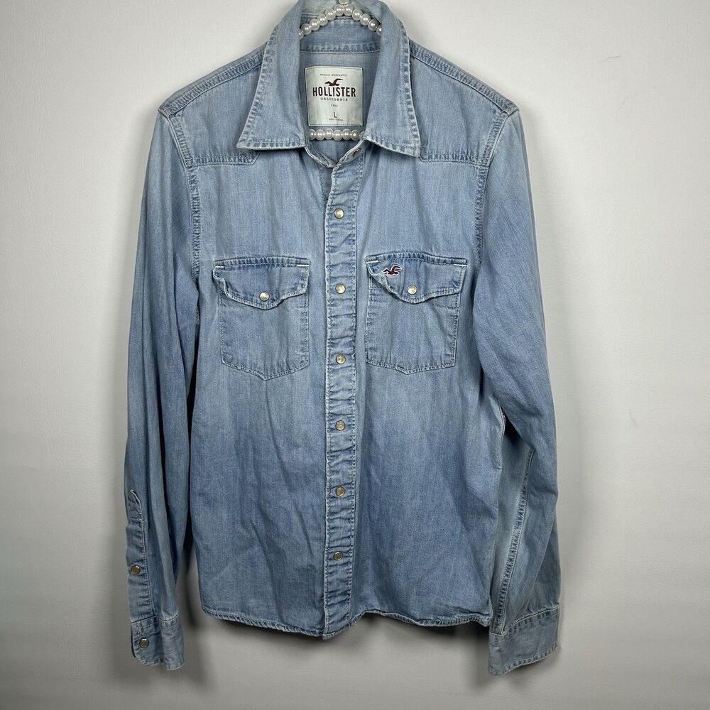 Hollister Womens Large Shirt Blue Denim Pearl Snap Long Sleeve Chambray Western